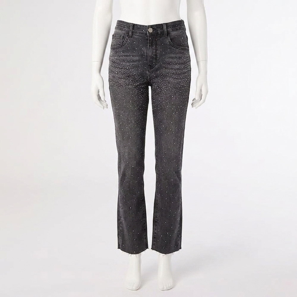 NEW COCO + CARMEN everstretch straight ankle jeans with front rhinestones in bla